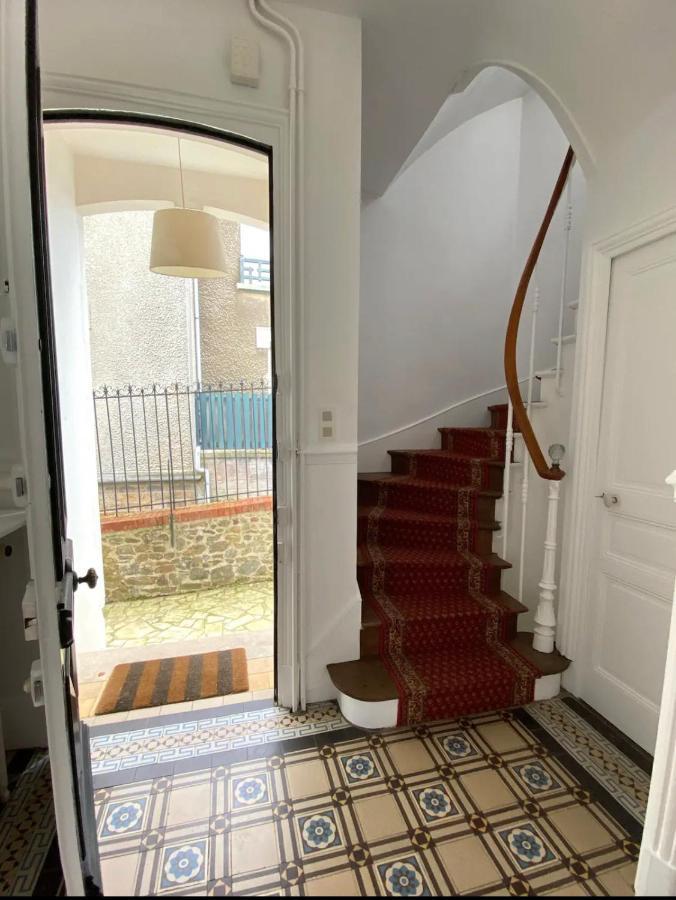 Villa La Cote à Granville Extérieur photo